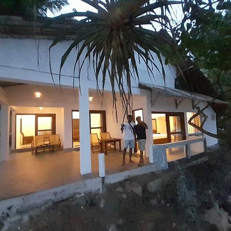 Sooriya Villa Talpe Zewnętrze zdjęcie